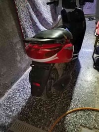 دراجه ابريز كابريتر لبيع السعر 350 وبيه مجال العنوان مدينه الصدر رقم ا...