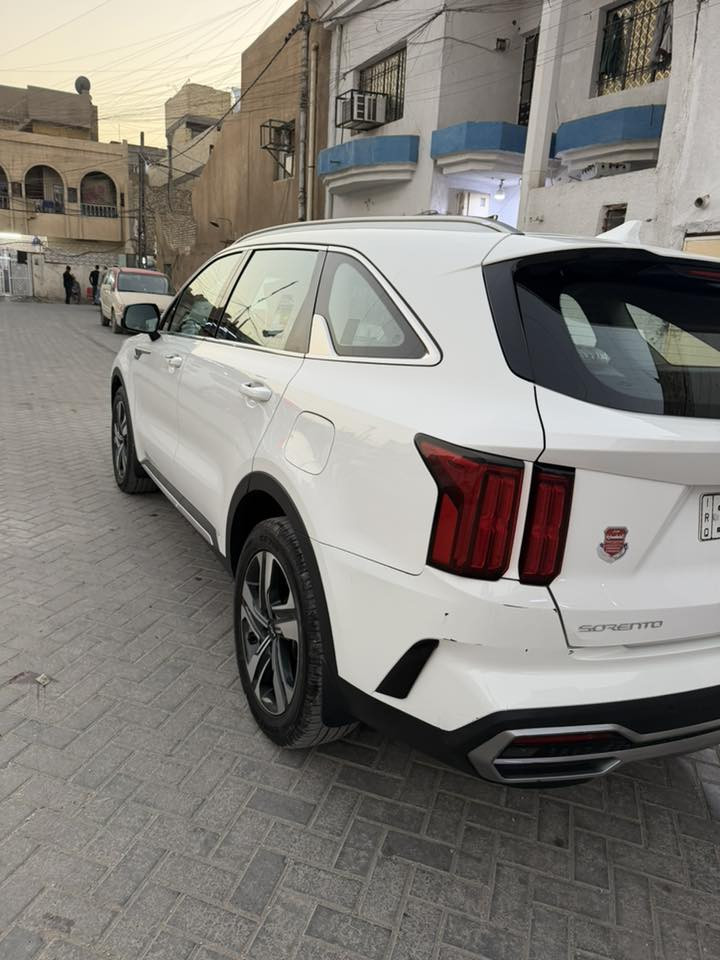 سورنتو 2023 رقم بغداد الدولي
6سلندر

 بنوراما

٧ راكب

٣ قطع تبريد

بصمه 

كرسي السايق كهرباء

جنطه كهرباء

كامره خلفيه

شاشه كبيره

شاحن موبايل

حساس امامي خلفي

وباقي المواصفات المعروفه

ماشيه80 الف

مكفوله من الصبغ والضربه والتبديل

السيارة جديدة بمعنى الكلمة

بيها بارد باب عكس السايق فقط الباقي كفالة عامة

عنواني بغداد مدينة الصدر السعر 293وبيه مجال بسيط 

للاستفسار ***********
