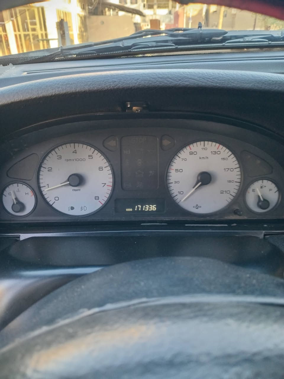 بيجو بارص ٢٠١٥ مكفولة من الدعمة والصبغ مكينة مكفولة تبريد تدفئة تخم تاير مصفرة هيئة وغرامات مكاني بغداد الشعب نهاية الفورتات السعر ٤٨ قابل للتفاوض السيارة ماشية ١٧١٠٠٠ للاتصال ***********
