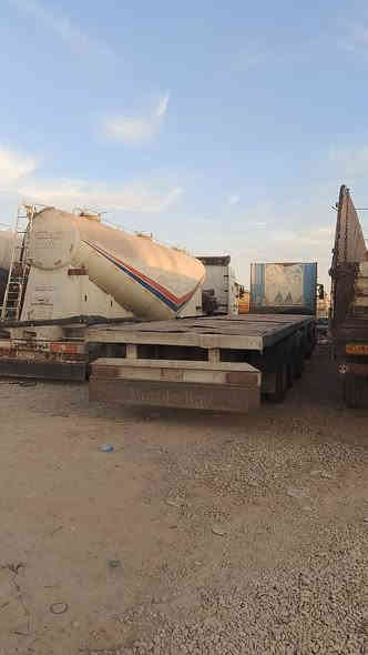 عربانه اوربيه للبيع اربع دنكير دبل تاير ماكن كركوك ***********
