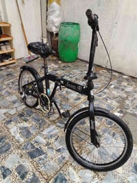 اخوان هاذه لبايسكل للبيع الله شاهد لبايسكل جديد ونضيف واستفسار عل هاذه...