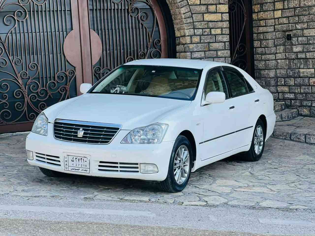 شاهینە بڕاوە ۱٨۲
۲۰۰٦
ناوزەرد
۳دوگمە 
پەردە
  شاشەوکامێرە
مەجموعە سوکان لێگزز
جامی پێش و دوای هڵگیراوە 
برێکی بەسراوە
گیڕو مەکینە بەشەرت  
دەعم و لیدراو  سەقف و کەڤەر بەشەرت
سعر ٥۱ گەڵا  
***********
شوێن  پیرەمەگرون
