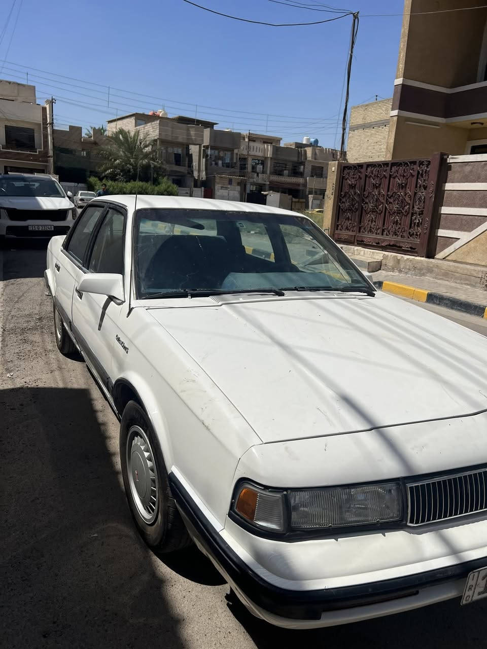 السلام عليكم

اولدز مديل 90 صبغ عام. 
السياره جاهزه من كلشي حداديه تخم تاير محرك كير جدد بلاديه سياره منظومه غاز لايت زنون جام اوتو سنتر لوك شاشه وكامره بدون حادث سياره مصبوغه عام جديده كلش متصرف عليها ربع سعرها 45 وبيها مجال مكانها الكرخ *********** فقط واتساب
