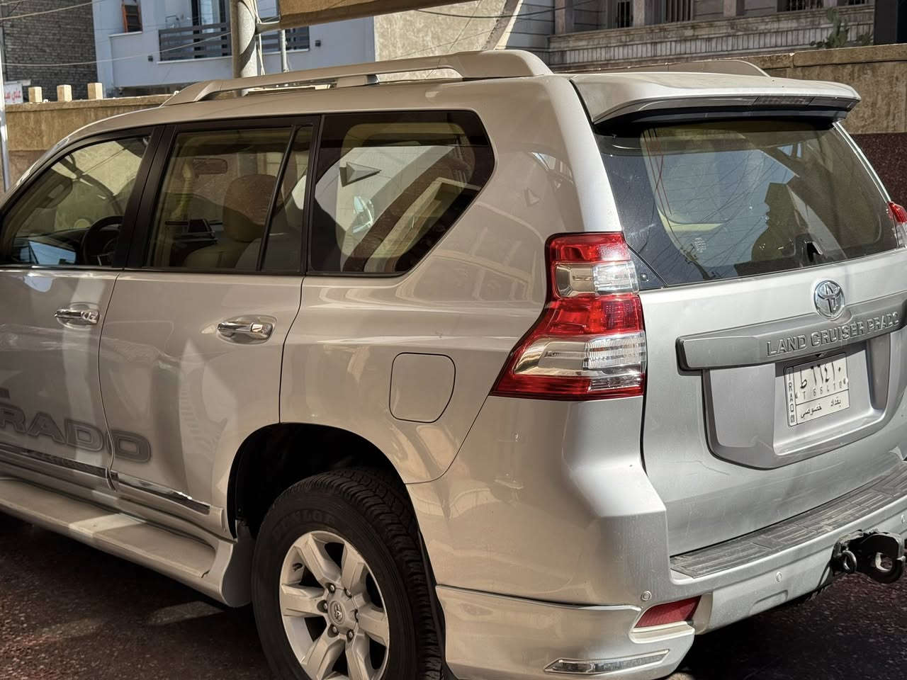 السلام عليكم برادو 2016 للبيع السعر 23400$
4سلندر 4 ويل حساس امامي خلي كامره لايت زنون 7 راكب السياره جيديه ماشيه 130000 KM بيها صبغ قتعتين بدون ضربه او فتح للاتصال ***********
