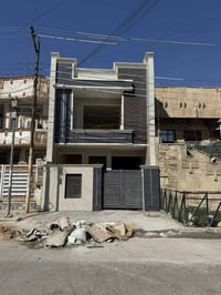 للبيع بيت مساحة 120متر واجه 6نزال 20 يقع على شارع 15متر رصيف 4متر   ✨ ...