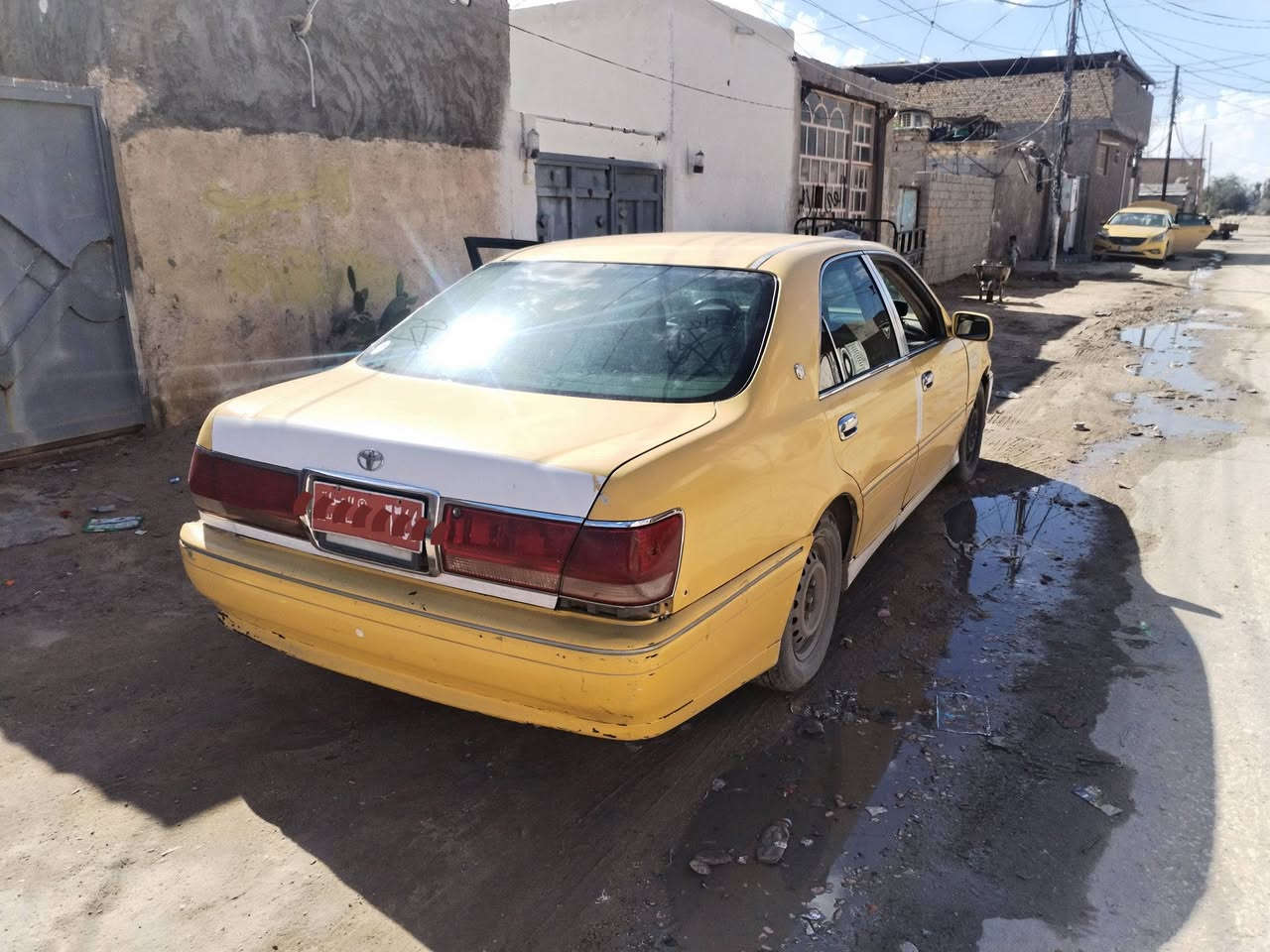 كراون مديل ٢٠٠٢ جاهزه السياره مكينه
ففتي سي 9 فيشه وبطل ابيض جديده كير
جديد حداديه حلوه تخم تاير نضيف كصتين
السياره رقم صلاح الدين صدامي لا فاحص
ولا دافع كمرك ابيع حديده اكفلها عن سرقه
السعر 28ورقه سعر أدوات مكاني نجف غير متواجد على فيس واتساب فقط ***********
