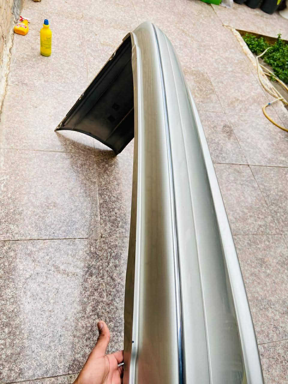 دعاميه خلفيه لون فضي مال ملكه اصليه مال تفصيخ. فول نضافه /سعره ١٠٠ الف مكاني ناصريه مركز(***********)
