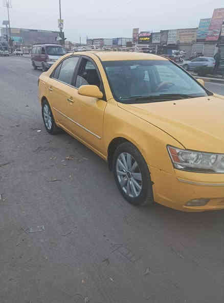 سلام عليكم سوناتا موديل 2009 وارد امريكي اثنين باب مبدلات من جهة عبري خلف مكينه 2400 رقم جديد مصفره هيه غرامات رقم نكليزي  سعر 85 بيه مجال أنا مكلف بنشر رقم صاحب سياره *********** بيه واتساب
