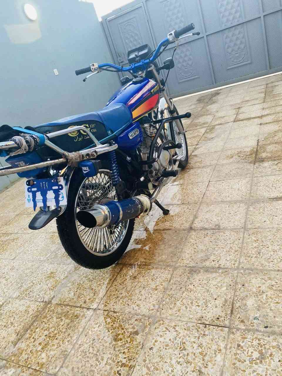 ماطور تايكر البيع محرك شرط 
مكان موصل جانب الايسر باقي الستفسار تصل و متواجد وتساب 
***********
