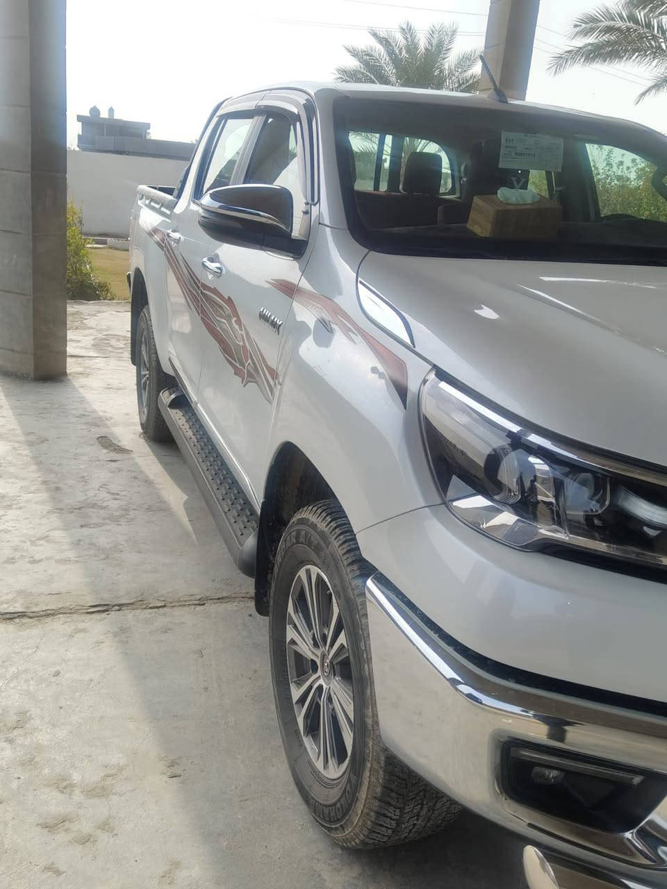 سلام عليكم للبيع تويوتا هايلوكس موديل 2024 سعودي مواصفات اوتو سياره مكفولة كفاله عامه بعده كارتون ماشيه 30الف رقم بغداد السعر 365&سياره جديده بمعنى الكلمه رقم ‏‪***********‬‏//‏‪***********‬‏
