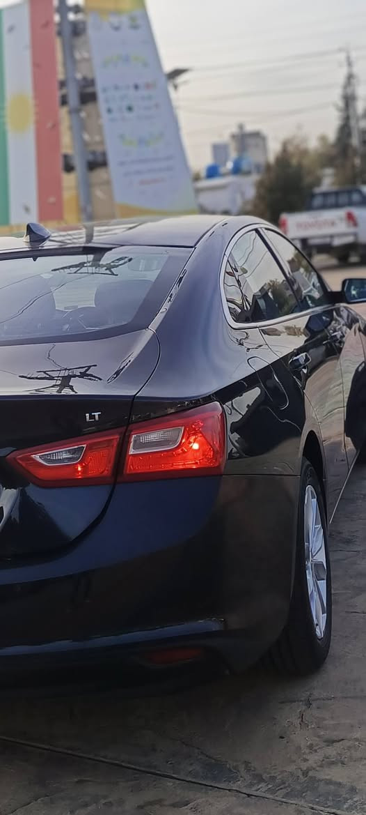 ▪️ماليبو 2023 Lt
▪️مكينة 1500 تيربو 💪
▪️تشغيل عن بعد
▪️بصمة ابواب ، جنطة ، تشغيل 
▪️سايد بريك بصمة (هند بريك)
▪️فول تحمات ستيرن ودشبول
▪️شاشة لمس كبيرة ايباد
▪️نضام start stop /auto stop
▪️ليد نهاري ✨
▪️تبريد قطعتين 
▪️تدفئة كشنات
▪️تبريد مناخي ( منفصل)
▪️شاشة اعطال ⚠️
▪️نضام كار بلي 
▪️كاميرا دوارة خلفية 
▪️ويل كب 18 بلاد
▪️حساسات اطارات
▪️(حجر بيئة مكفول شرط الفحص💯)
▪️وبعد بقية مواصفات الLt المعروفه
▪️السعر 118وبيهه مجال 
صبغ شبر جماملغ 2 كلير امريكي بدون دواخل بجم كبس 
▪️متواجد اتصال او واتساب
0⃣7⃣5⃣0⃣4⃣1⃣3⃣8⃣3⃣6⃣5⃣
❌❌❌ملاحظة❌❌❌
السيارة رقم كاتى تترقم شمالي بنفس اليوم بأسمك ب11ورقة أربيل, العراق
