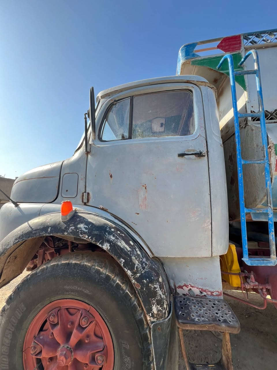 سلام عليكم للبيع ابو ردين عشراويه موديل، 79 سيارة نضيفه الاستفسار ‏‪***********‬‏
