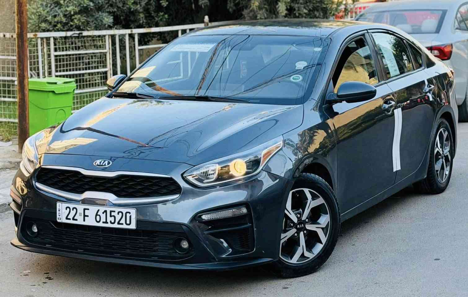 السلام عليكم عندي فورتي ٢٠١٩ رقم اربيل الدولي جديد
سنويه وأرقام وهزه كله جديد بسمي تحويل ثاني يوم سياره حلوه 
وجاهزه حادثها فقط الباب بامريكا وبل عراق بيها ٤ قطع بدون دواخل محرك ٢٠٠٠ دوش مكفول 
مواصفاتها 
شاشه 
كامره 
تحكمات 
حساس خلفي 
اي بي اس 
مانع انزلاق 
تحديد مسار 
كروز سرعه 
حاكيه بلوتوث 
محرك ٢٠٠٠ دوش 
سياره حلوه جاهزه 
مكان السياره بغداد 
عارضها ب ١٠٧ وبيها مجال للشراي 
وهذا رقمي 
***********
