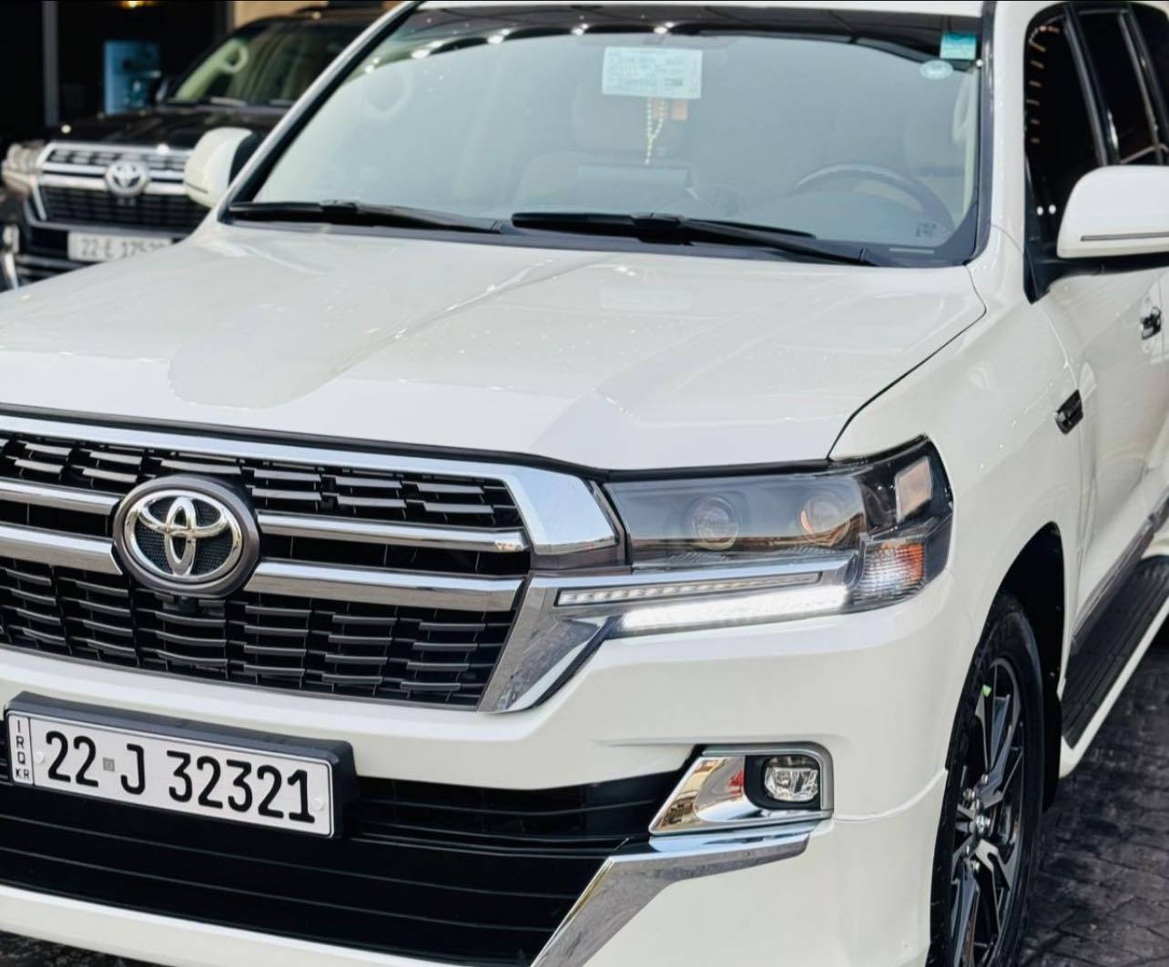 ئۆتۆمبێل: تۆیۆتا لاندکروزر وەنەوشە 

مۆدێل ٢٠١١ 

ســــعر $ یەک کۆمێنـت بکە راســـتەوخۆ بــۆ دێـــت🟢

كامل كراتيه 2021 ناوەوە و دەرێی
سەنەوی هەزە گشتی نوێیە

ژمارەی خاوەن سەیارە👈: ***********
