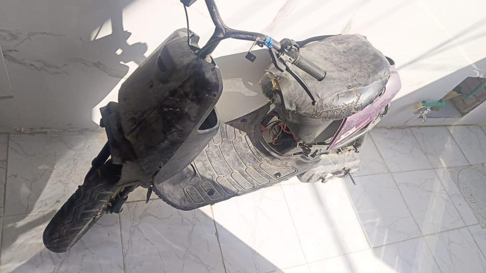 دراجه كوم حديد جانت تشتغل  عطلت وصارللها شهر اتريدها خابر ع هذا رقمي ***********  رايدها ب40
