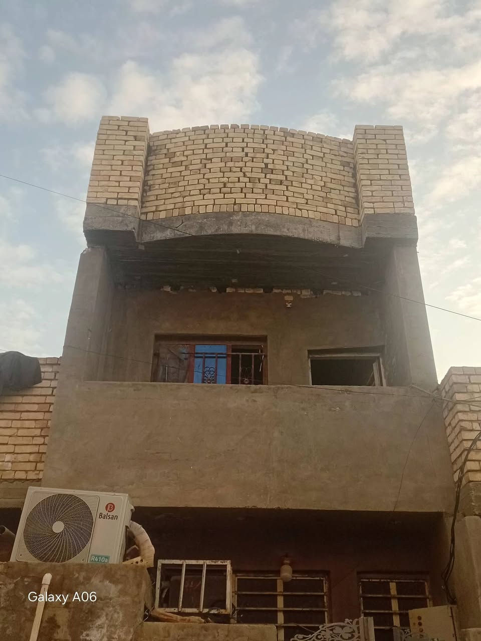 كادر بناء مصرى درجه  أوله استلام مهندس مقيم بغداد الجديده اشتغل علي الدبل وقطعي وكل شي رقمي بي واتساب ***********
