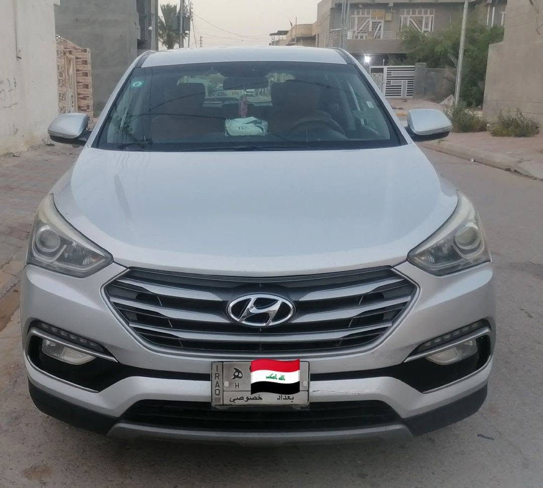 السلام عليكم السياره سنتافي موديل 2017رقم بغداد سنويه ما منتهيه محرك نضيف لا صرف ولا تبخير ولا مفتوح گير اوتماتيك كامره دواره حساس تايره حساس دعاميه تحكم ستيرن جهتين دفع رباعي تدفه تبريد تخم تاير جديد باتري جديد لايت زنون محرك 2400تبريد كشنات/ رقمي ***********_***********ولاسيا متوفر بي واتساب

