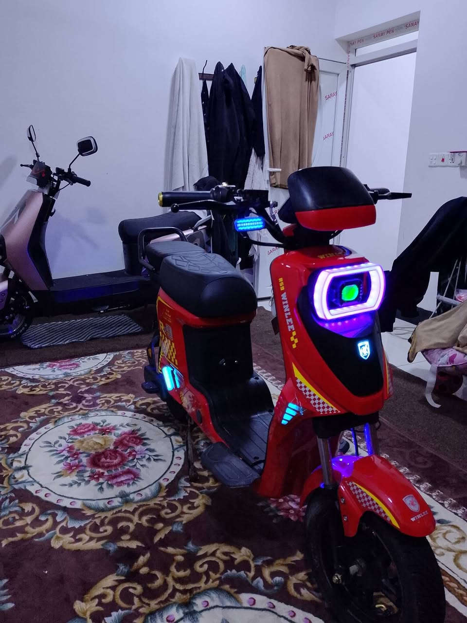 سلام عليكم مطور شحن للبيع مطور جديد بعد مديل2026 شرط بطاريات 5اكبار 32امبير ملف 2500 السعر 500وبي مجال استفسار عل خاص


**إذا كنت صاحب هذا الإعلان وتريد حذفه لأي سبب، رجاءا أرسل رسالة إلى الدعم الفني**