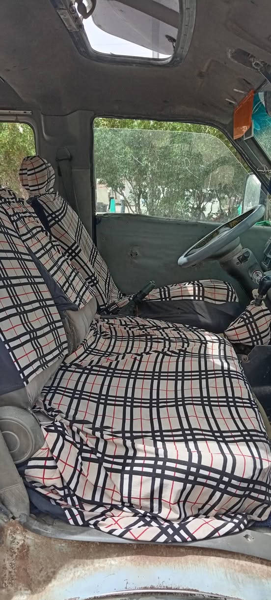 سلام عليكم كيه بسته للبيع رقم ألماني كربلائ سياره مكينه بيه خيط بخار تنقيص قليل كير اكسل خير من الله سياره جاهزه كبل للشارع عليه غرمات ابيع بس وكاله سعر 20 او بيه مجال للتفاصيل أكثر اتصل *********** مكاني كوت
