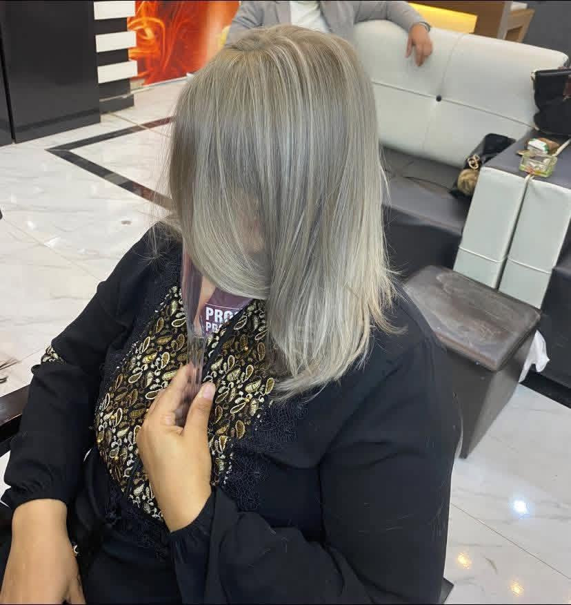 عروض بخصومات تصل 40٪ 
كل الهلا بيكم 
عنوان بسمايه الشارع العام قرب مطعم ريف الشام وسوبر ماركت الغدير ￼￼￼
***********
