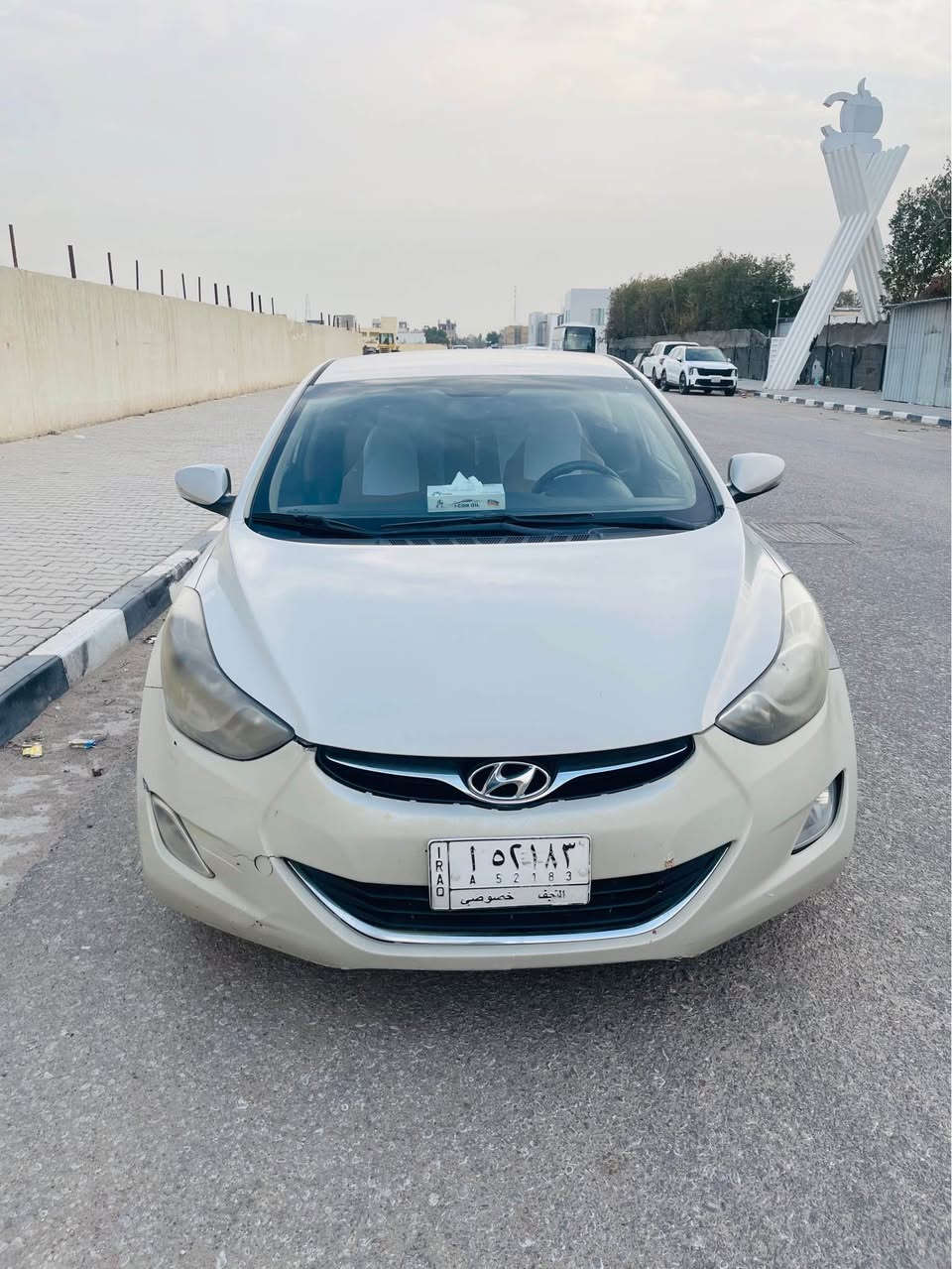 النترا 2013 خليجي 
محرك 1800 المرغوب 
سيارة نظيفة للاخير وما متعوبه كير محرك سليم وما مفتوح لابخار ولا شي 
بيها جاملغ ايمن خلفي وجاملغ ايسر خلفي فقط  
مكاني النجف حي السلام 
***********
السعر 96$ النجف, العراق
