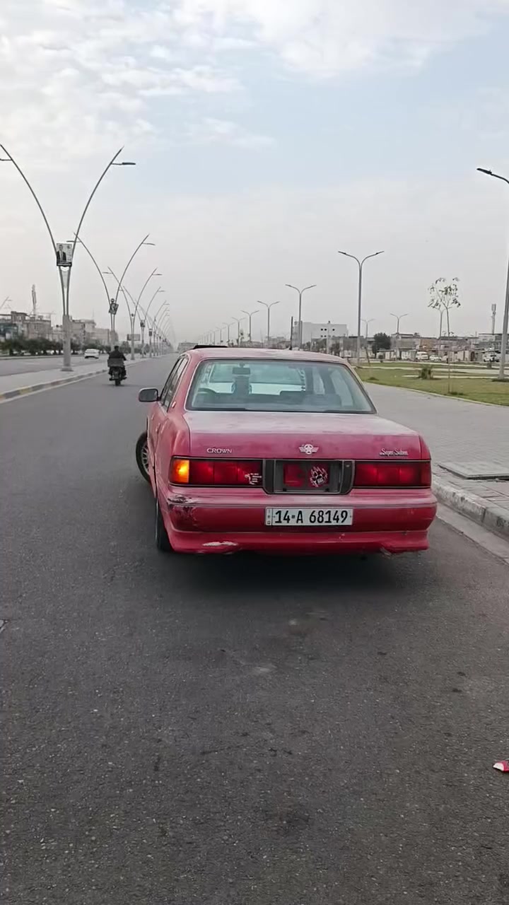 سلام عليكم عيدكم مبارك ارنب للبيع موديل95 رقم بصره بسمي كهربائيات كامله حداديه الوره وكدام جدد مابيهه ضربه احمر غير محدد سنويه ل٢٩  تخم تاير وقايش وفلنجات ودسكات موجودات ماشادهن ***********
