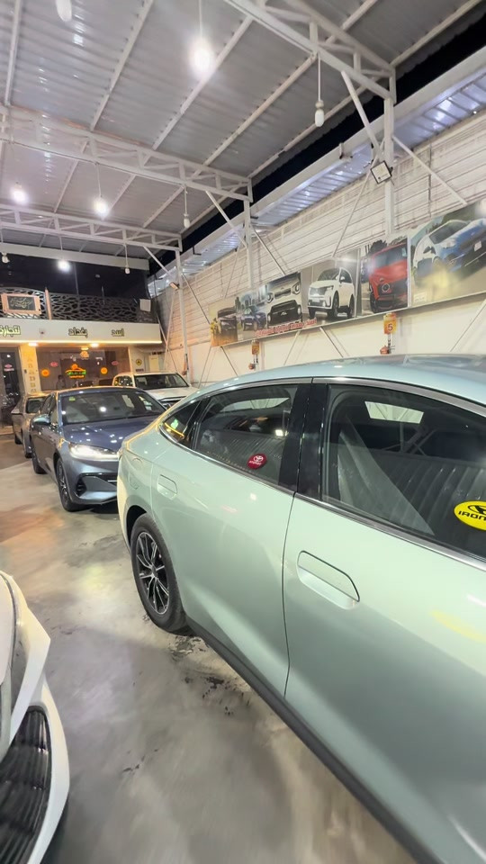 � شركة أسد بغداد لتجارة السيارات 🔥 🚘 بي واي دي سيل 6 – موديل 2025 🍏 اللون: تفاحي 📍 عداد المسافة: 1,600 كم فقط  📹 تفاصيل أكثر داخل الفيديو 🚘 بي واي دي سيل 6 – موديل 2024 🫐 اللون: بلو بيري 📍 عداد المسافة: 10,000 كم 📹 تفاصيل أكثر داخل الفيديو ━━━━━━━━━━━━━━━ 🔥 معرض أســد بغــداد لتجارة السيارات 🔥 📍 الموقع: بغداد – الكريعات – معرض أسد بغداد 🔄 الخدمات: ✅ بيع ✅ شراء ✅ مراوس 📞 للاستفسار: 📱 *********** – علي 📱 *********** – علي 📱 *********** – ليث 📱 *********** – عبدالله
