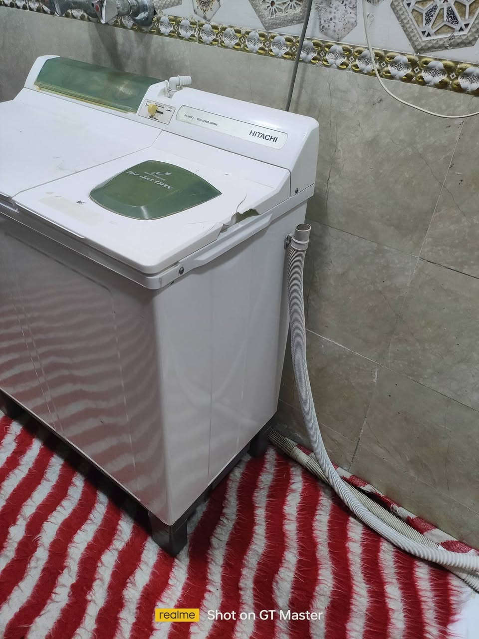 السلام عليكم غساله للبيع نضيفه وشغاله السعر 125وبيها مجال العنوان كربلاء الحر الشراي يتصل على الرقم ***********
