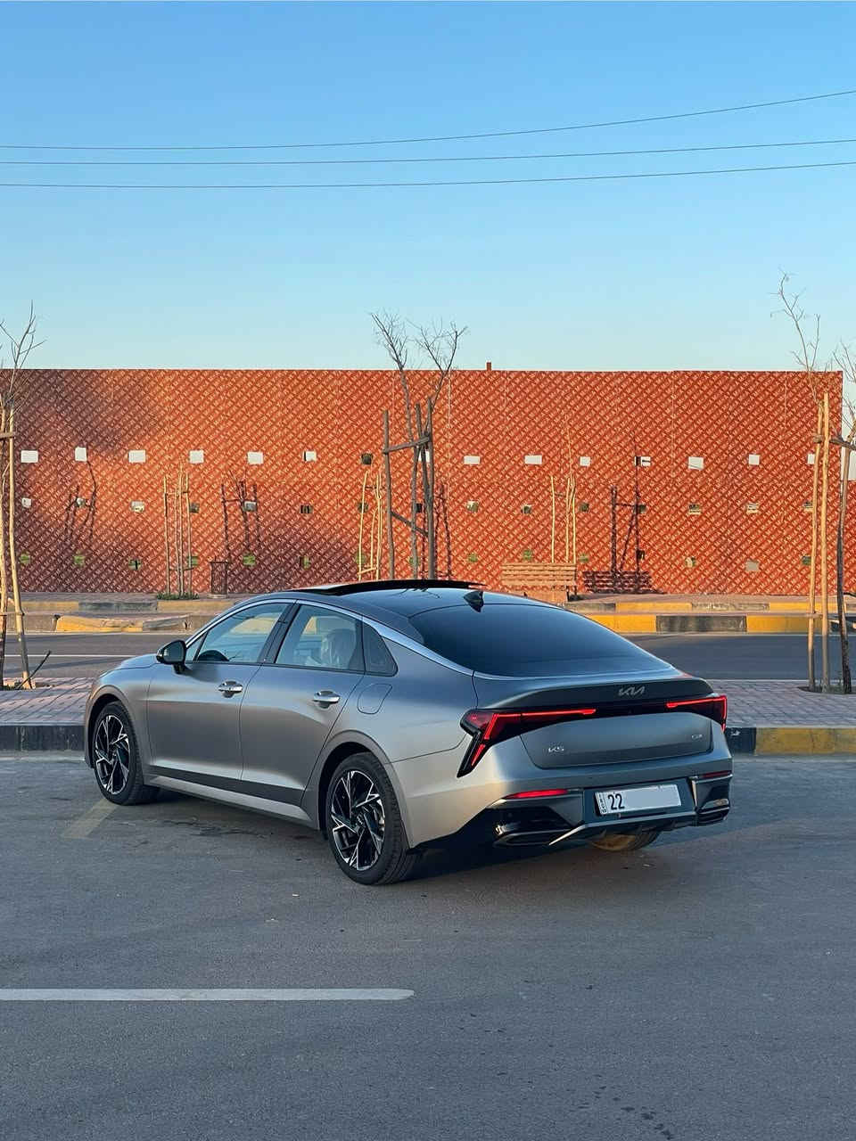 للبيع K5 موديل 2025
Gt-line
رقم اربيل كامل
محرك 2500
ماشية 5 ميل فقط

المواصفات :-
تو ويل
داخل احمر
حساس امامي وخلفي
بانوراما
شحن لاسلكي
كشنات هيتر
سستم صوت boss
قيادة ذاتية
رادارات امامية
رادارات خلفية
شاشة متصلة كيج الكتروني
صندوق ذكي
تشغيل عن بعد
اوتو هولد

الضرر :-
جاملغ يمين فقط
بدون دواخل وبدون ايرباك

اتصال ***********
واتساب ***********
