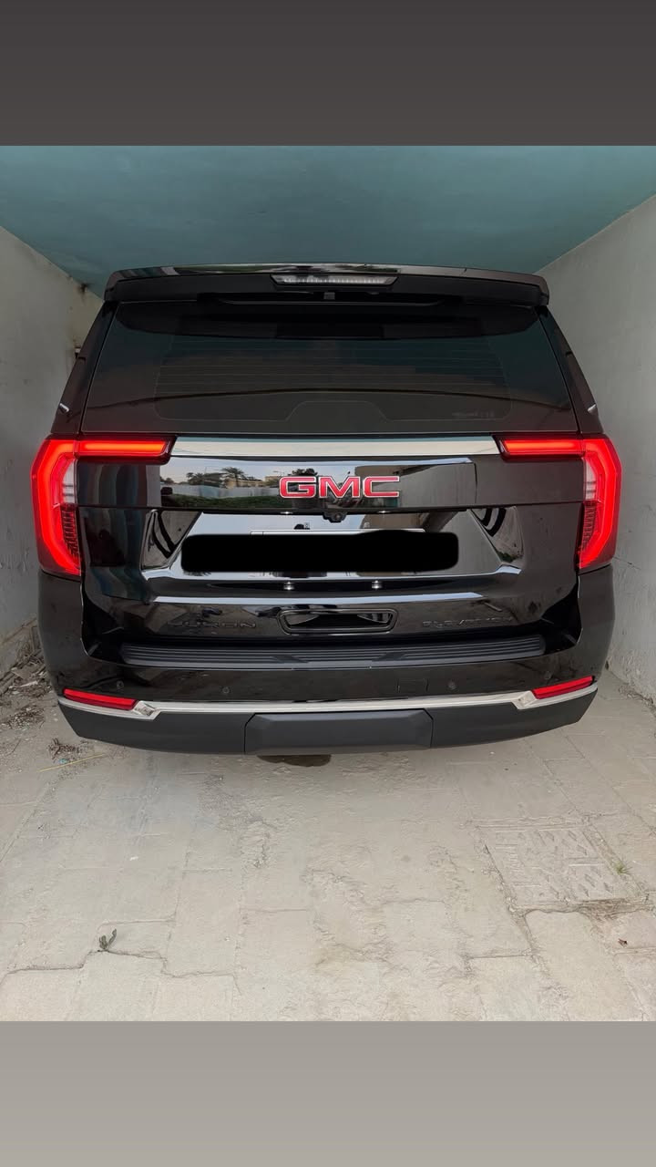 جمسي يوكن اليفيشن Alevion 2025 خليجي 

 ماشية 1500الف كم 
  كفالة عامة حتى من الشخط 
مغلفة PPF درجة اولى ضمان 10 سنين 
رقم اربيل وبية كتاب تضليل 80 بلمية سنة كاملة 
مواصفات 
ضمان وكاله المنصور 
حجم المحرك 5.3 V8 
ويل 20 
مقاعد جلد وتدفئة 
تشغيل عن بعد                     
باب خلفي كهربائي 
كراسي امامية كهربائية 
كراسي خلفية متحركة كهربائية 
ميموري خزن كرسي السائق 
حساسات أمامية وخلفية 
شاشة Apple Car play 
4 كاميرات 360  
3 قطع تبريد
مكان السيارة / بغداد الاعظمية

السعر :670 ورقة بي مجال بسيط 

رجاءا فقط الشراي يتصل وبالخدمة 

***********
