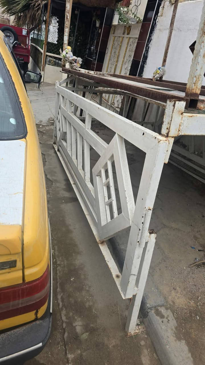 مكلف بلنشر محجرات وقمريه مال مخضر ابو الدرج ٤٥٠ والثاني ٢٥٠ وبيهن مجال *********** بغداد, العراق
