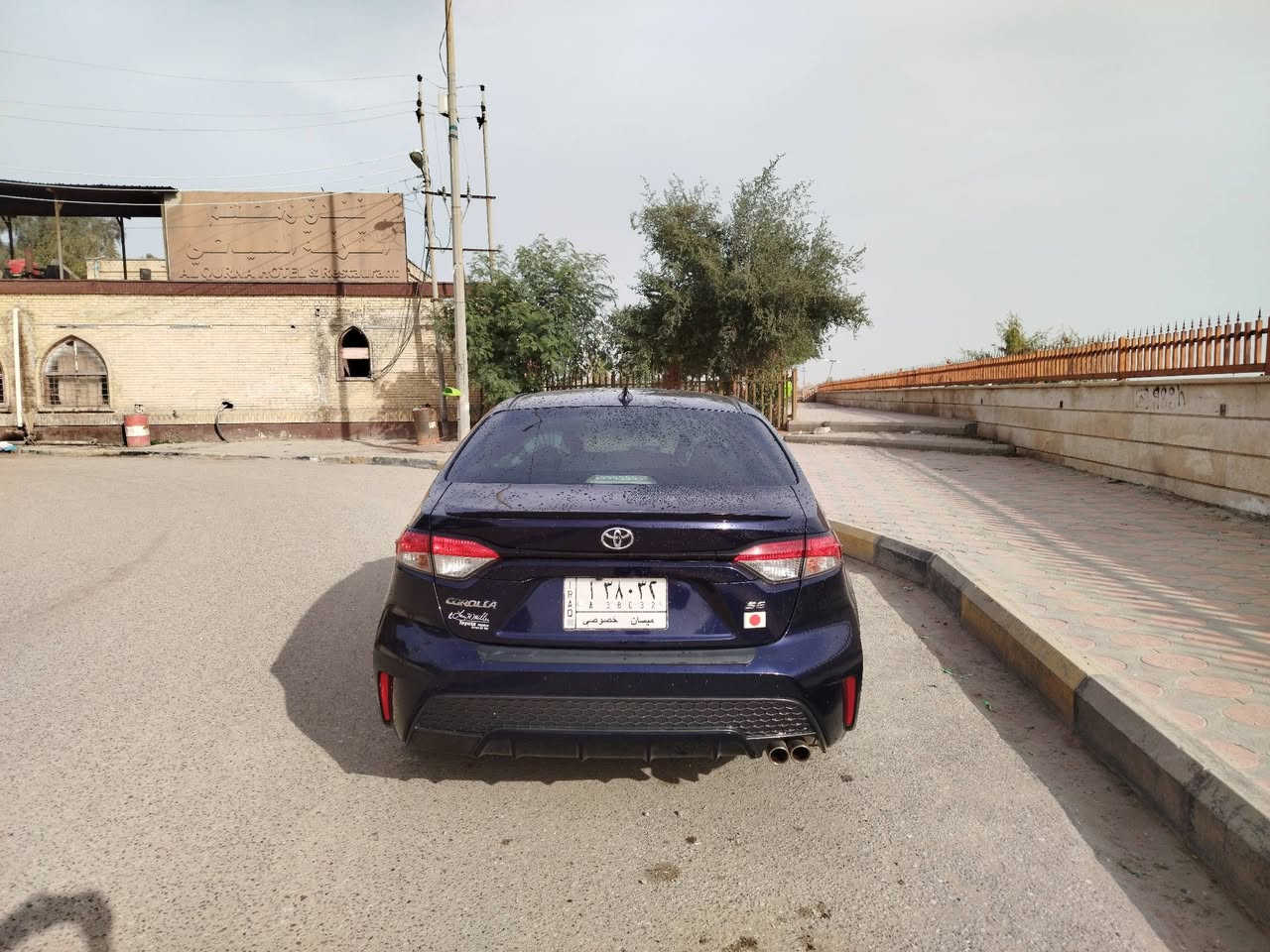 للبيع تويوتا كورولا وارد امريكي 2021 SE معوفين ميسان حادثها امامي صبغ جاملغات امامية وبنيد
مواصفاتها:
محرك 2000cc
اوتو هولد
سايد بريك كهربائي
تحكم ستيرن
شفتات ستيرن
شاشة 
كاميرا دوارة 
تبريد بيانو
جام اوتو
للتواصل واتساب:***********
مكان السيارة:البصرة /قضاء القرنة
السعر: 135$ وبيها مجال للشراي
