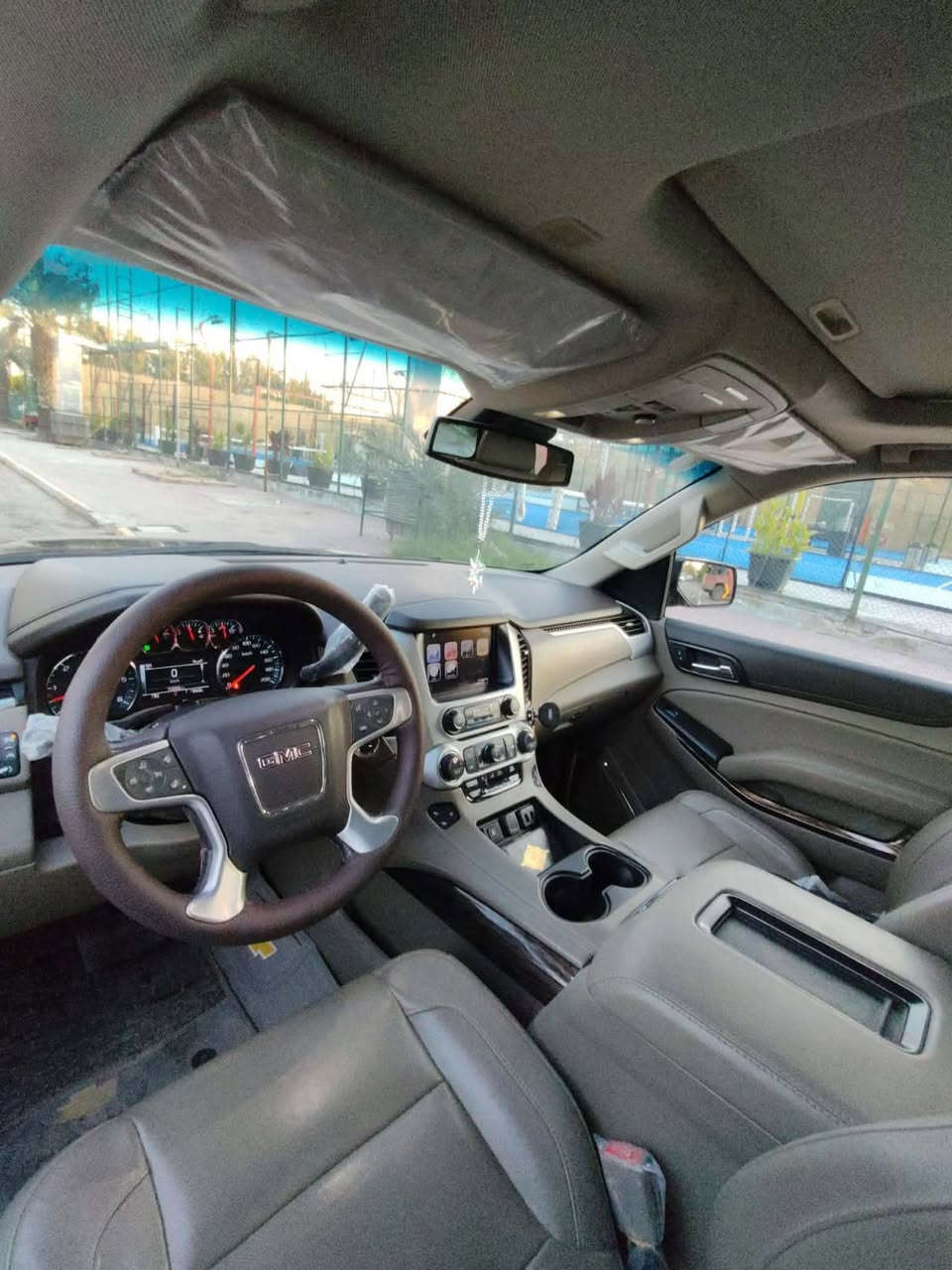 السلام عليكم
يوكن SLT فول مواصفات
موديل 2020 خليجي وكالة
المنصور اعلى فئه باليوكن
محرك 5300 رقم جديد مميز
السياره بوضع الوكاله على ايدينه
من الشركه
بصمه
رادار
حساسات امامي خلفي
توقف ذاتي
تشغيل عن بعد
5 بصمات مع فتح الصندوق
كهرباء ويفتح بالرجل ايظاً
كشنات جلد
تدفئه تبريد كشنات
ثلاجه
دي في دي بالقماره
ماشيه 68
السياره حيل جديده كفاله عامه
بغداد /اليرموك اربع شوارع
الاتصال ************
