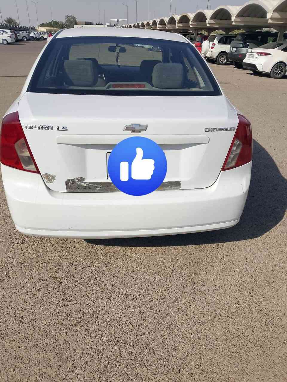 السلام عليكم اوبترا موديل 2011 خليجي رقم واسط مشروع وطني بأسمي تحويل ثاني يوم 
 صدر جديد
 تخم تايرات جديد
تبريد ثلج
سيارة نظيفة ومال بيت واحلى من الصور
 بيها بس الصندوق بارد و الدواسات الخلفية
مكان بغداد حي الجهاد 
السعر 82 و بيها مجال اي استفسار اتصل على الرقم ***********
