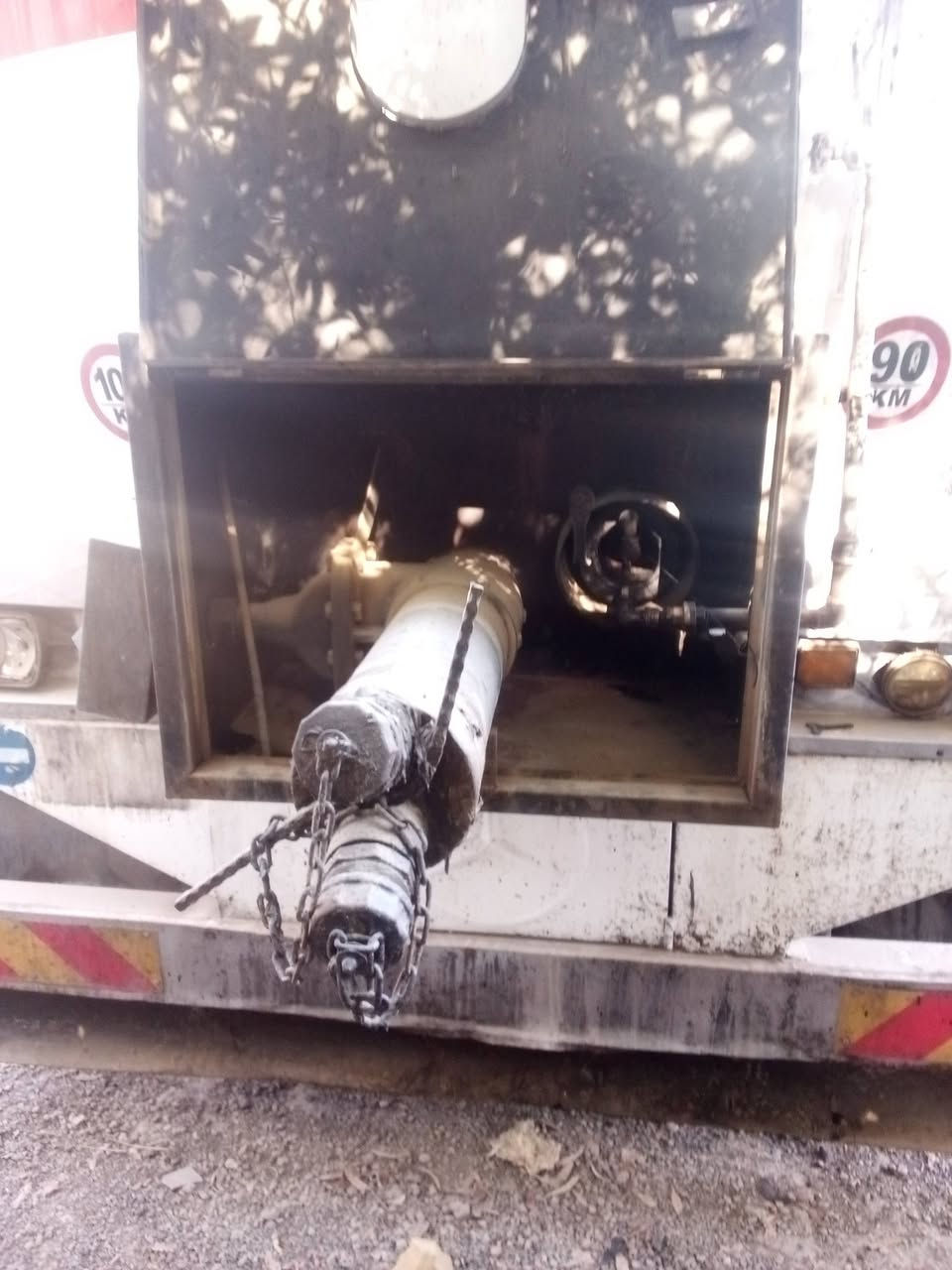 سلام عليكم تانكي فوزله جوبلس بويلر بوري ابو 8 كاك الماني حموله35 طن قبق السعر 95، الاستفسار الاتصال ***********
