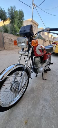 اوراق اصلية • ٢٠١٩ • مكينة ٢٢