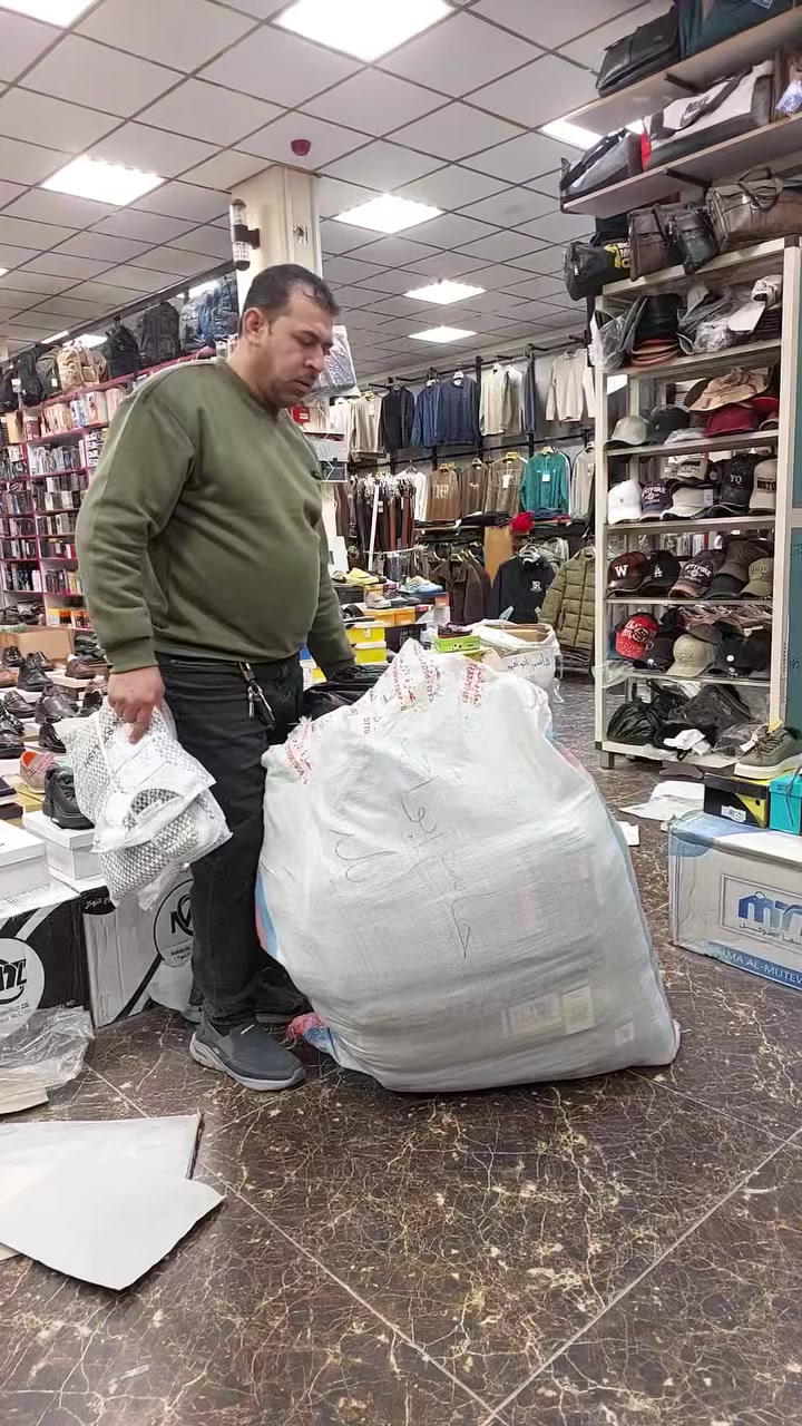 #بضاعه_جديده_اسعار_مو_طبيعيه_ابد
تعالو والباقي علينه


**إذا كنت صاحب هذا الإعلان وتريد حذفه لأي سبب، رجاءا أرسل رسالة إلى الدعم الفني**