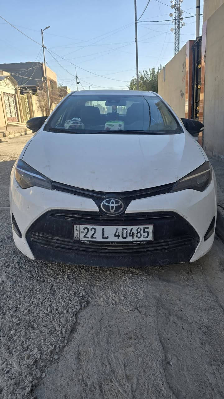 كورلا ٢٠١٧ اربع قطع بيها بدون دواخل 
حجر بيئه بيها سعر ١٢٥ وبيها مجال شرط تحويل 
***********
