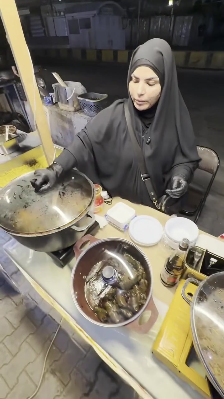اكلات الشارع في بغداد المتنبي دولمه وبرياني ورق عنب بسطيه فلوسها مال أيتام اتمنى دعم الها لان صدك بطله 😱🇮🇶‼️⁉️#اكسبلور #اكسبلور_فولو_ي_حلو🔥😴 #العراق #اكسبلورر #بغداد


**إذا كنت صاحب هذا الإعلان وتريد حذفه لأي سبب، رجاءا أرسل رسالة إلى الدعم الفني**