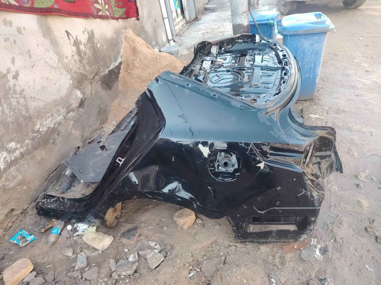 جاملغ وحوض اوبتيما للبيع يرهم ل 11 و 12و 13 و 14
الايسر
مكاني الديوانية 
***********
