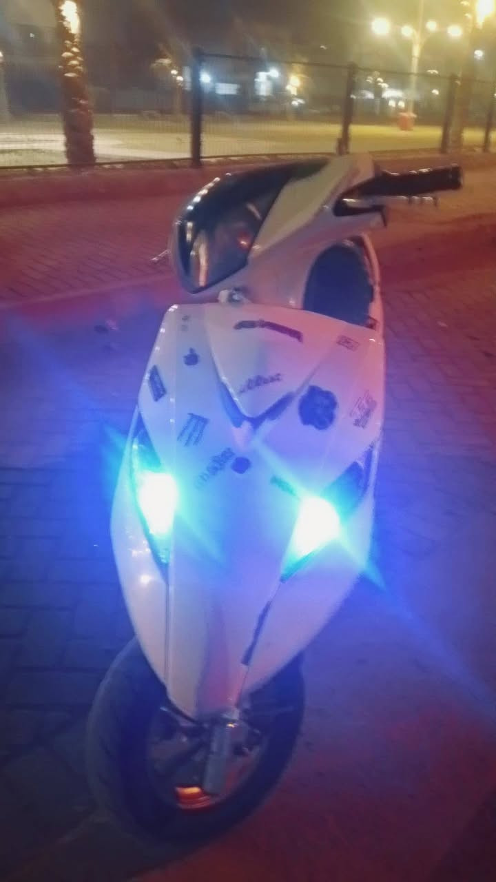 السلام عليكم دراجه للبيع ماكس ثعلب دراجه نظيفه كل شي ما بيها بس نقصها كابريتا مكاني بغداد حي الجهاد 600 وبيها مجال هذا ***********
