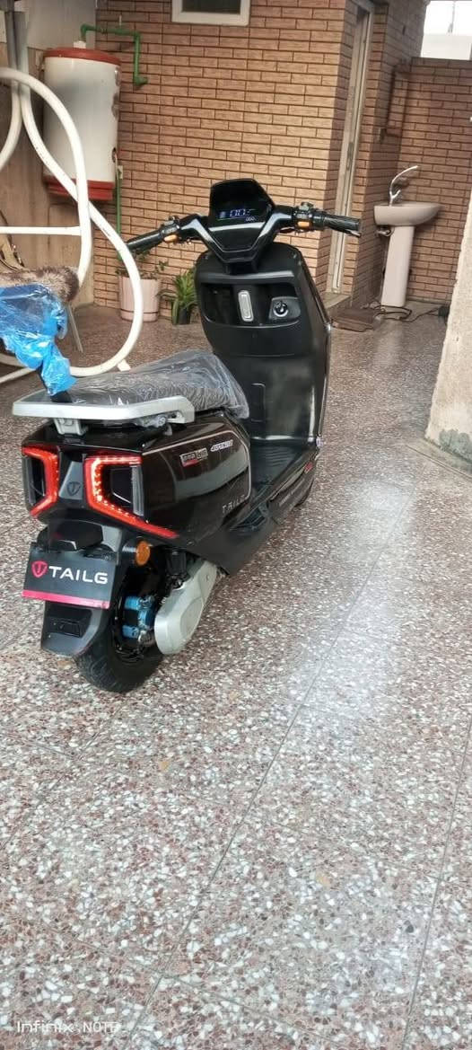 دراجه ريان تالنج سته بطاريات نظام بارك و بيك و ايي بي اس و شحن تلفون شاشه ايباد لايت عالي ناصي زنون شاشه متكلمه موديل 26 مكان بغداد البلديات السعر 480وبيها مجال بسيط استفسار اتصال على الرصيد و الواتساب 
***********
