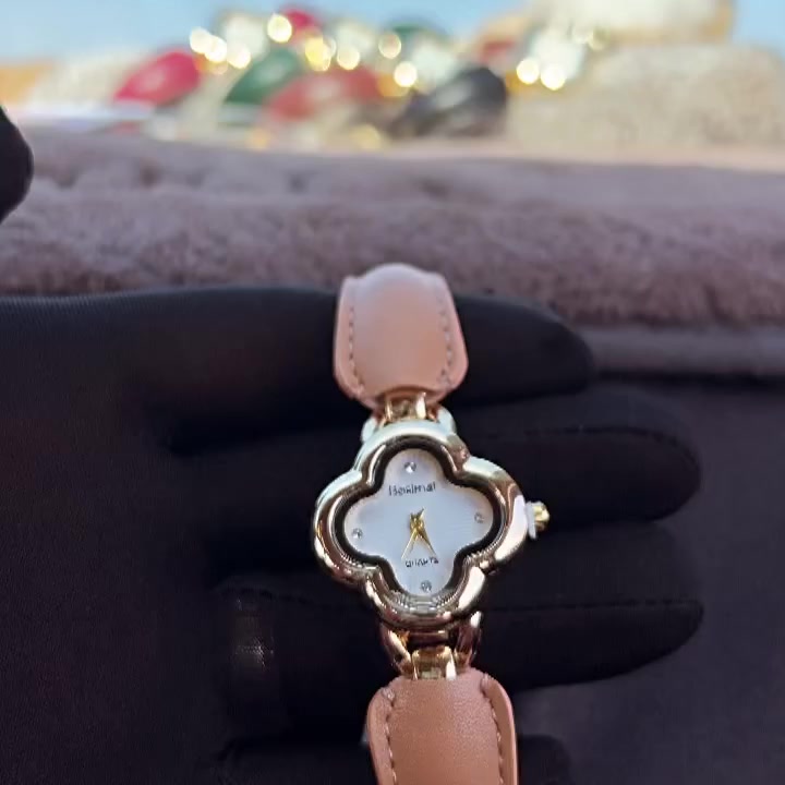 دكّة_الساعچـي⌚️

هذه ليست مجرد ساعة…🤫
بل قطعة أناقة تضيف لمسة فخامة لمعصمك❤️‍🔥✨

للحجز والاستفسار دايركت او على الواتساب 📲
يتوفر توصيل لجميع المحافظات 🚚
#العراق #lifestyle #like #luxury #اكسبلور


**إذا كنت صاحب هذا الإعلان وتريد حذفه لأي سبب، رجاءا أرسل رسالة إلى الدعم الفني**