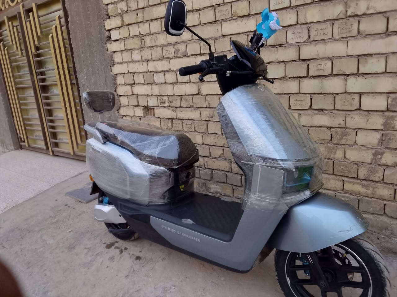 سلام عليكم دراجه تيسلا الريان دراجه نضيفه فول مواصفات  كلشي شغال مكفوله اشاير شغاله عالي زنون شحن يوئسبي دراجه نقصها بس السايق السعر مليون و100وبيها مجال رقم *********** واتس اب هم متواجت
