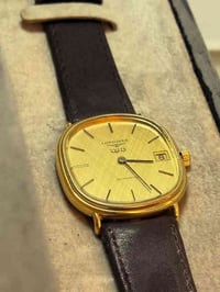 ساعة لونجينيز الدقيقة هي من الإصدارات النادره والمحدودة في أواخر الثما...