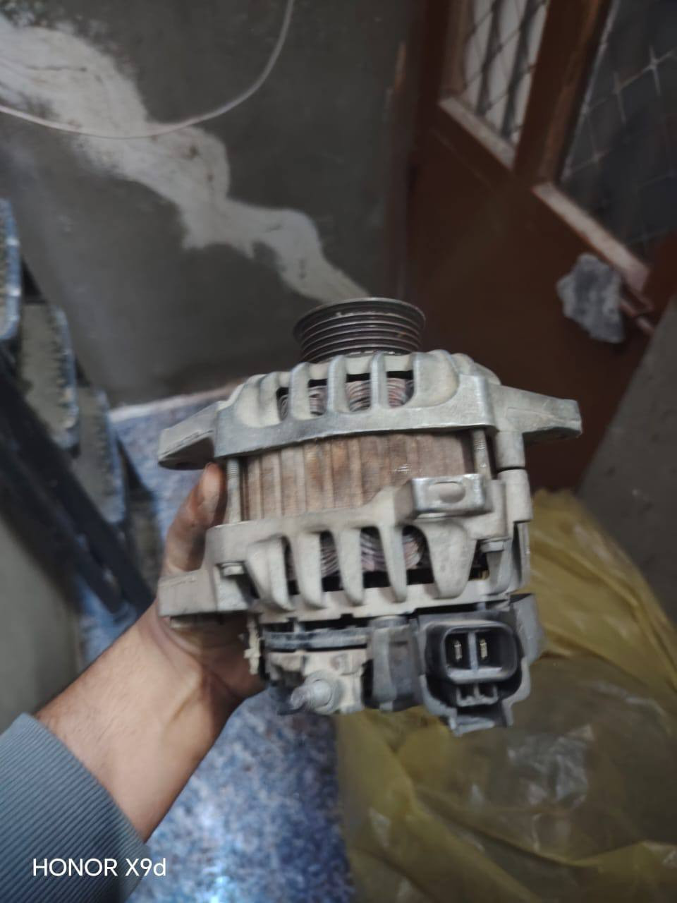 غراض النترا مقدس
تخم نوزل شرط على الفحص السعر ٣٥

داينمو عدد ٢ وحدة خطين والثانية ثلاث خطوط شغالات فقط بولبرن يحتاج تبديل،، مروحة كاملة شغالة 

سعر القطعة  ٢٥ ألف،،بغداد ***********
