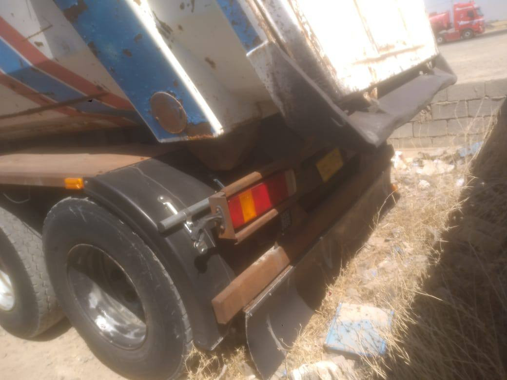 سلام عليكم 
نساف للبيع 
3 دناكير جوبلس دبل تاير
شاصي اوربي 
السعر 80 وبيه مجال 
للاستفسار 
***********
