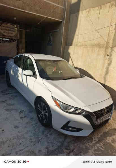 السلام عليكم 
سنترا ٢٠٢١ مواصفات SV بصمه رادارات تحديد مسار كشنات جلد أبيض شاشة كامرة دواره ويل كب ١٦  ماشيه ٥٣ ألف كير محرك تبريد صدر كله بشرط تخم تاير جديد صدر كله جديد وعلى أيدي سياره تقريرها سرقه وتخريب بيها بدون تبديل بدون ايرباك جميع القطع اصليه بيها صبغ بنيد وشبر من باب لسايق أثر رصعه موجوده بصور امريكه السعر ١٣٠ مجال بسيط 
***********
