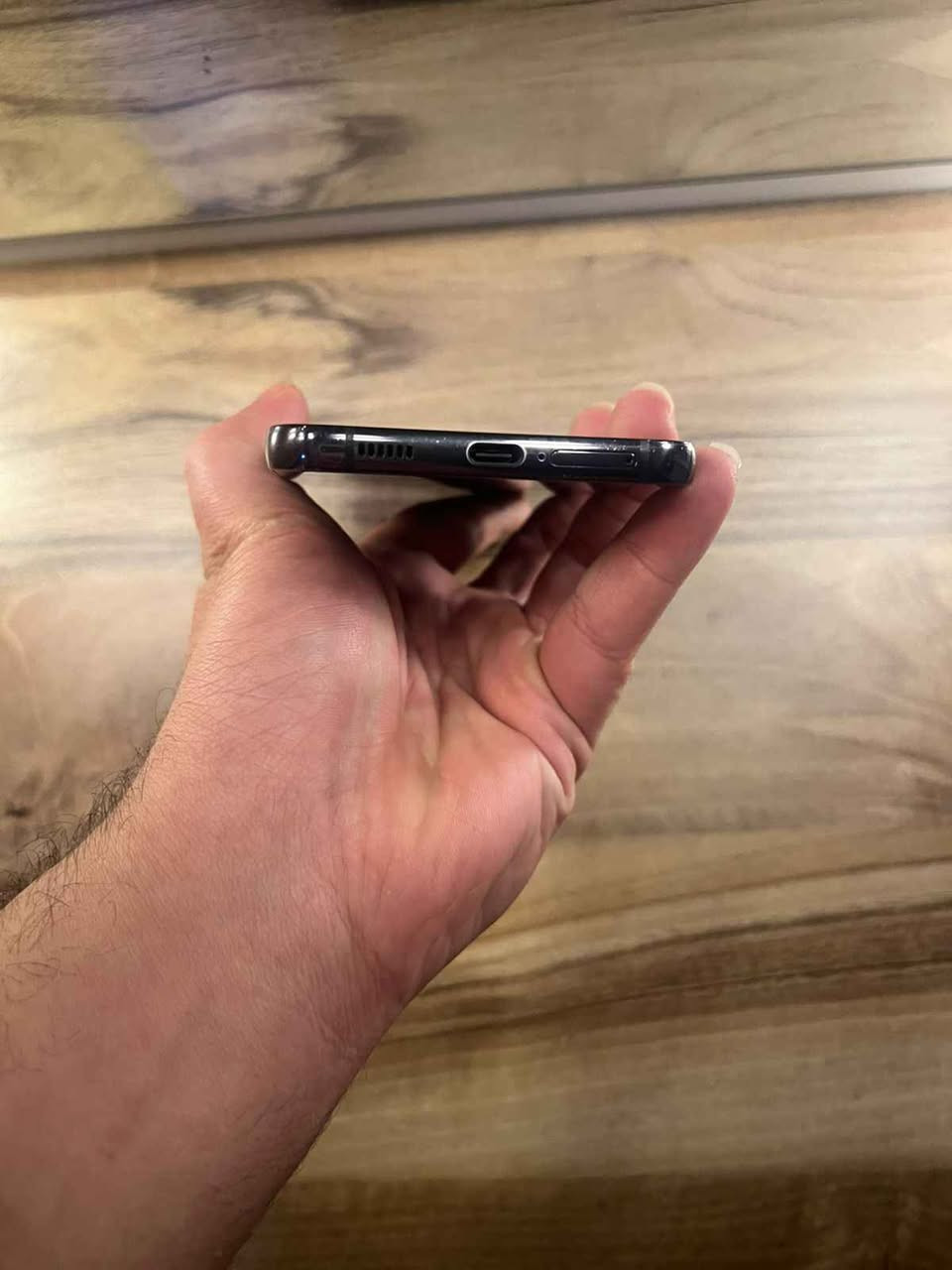 S22 بلس 

امريكي معالج سناب دراكون 
مكفول وتر بروف عله وضع الشركه 
ذاكره 128 السعر ٣٢٥ 
عنوان بغداد البياع 
بيع او مراوس 
*********** بغداد, العراق
