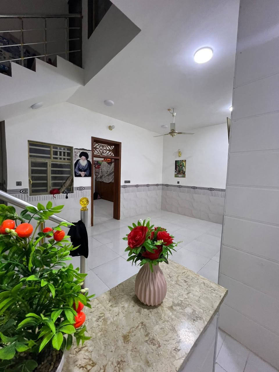 🏡دار للبيع🏡
المساحة: 100 متر مربع،،،،
*********** 
✅ #طابو_زراعي_سند_25_أقرار_محكمه
السعر: 42  (مع المجال)
الموقع: النجف شارع الصب عمود 327 #ألخط_ألاول وقريب للشارع العام 

مواصفات البناء:
غرفة نوم وصاله ومطبخ واستقبال حمامات داخليه وخارجيه وكراج 
بناء مرتب (أساس + سقف كونكريت + طابوك)
أرضية بورسلين أبو الـ 60

الخدمات:#بعد_عن_سوق_100م
ماء كهرباء مدارس سوق تبليط مولد

للاستفسار والاتصال:
***********
